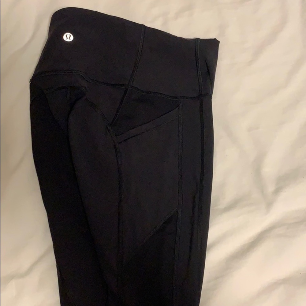 black lululemon leggings - Picture 3 of 5